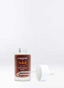 lt="Gouttes autobronzantes pour un hâle naturel et uniforme